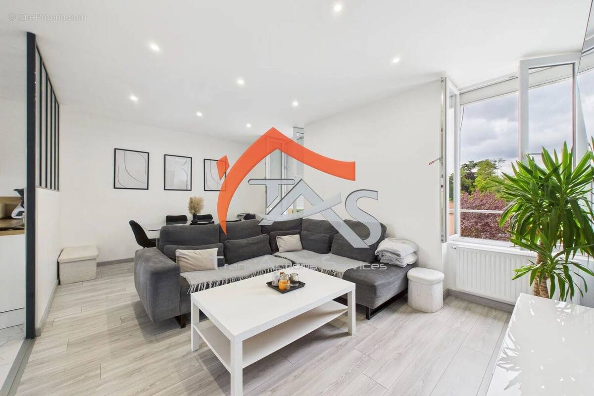 Appartement à SAINT-CHAMOND