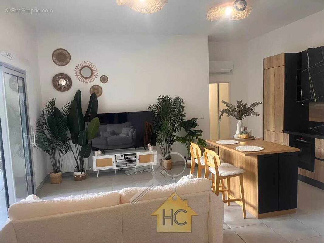 Appartement à LE CANNET