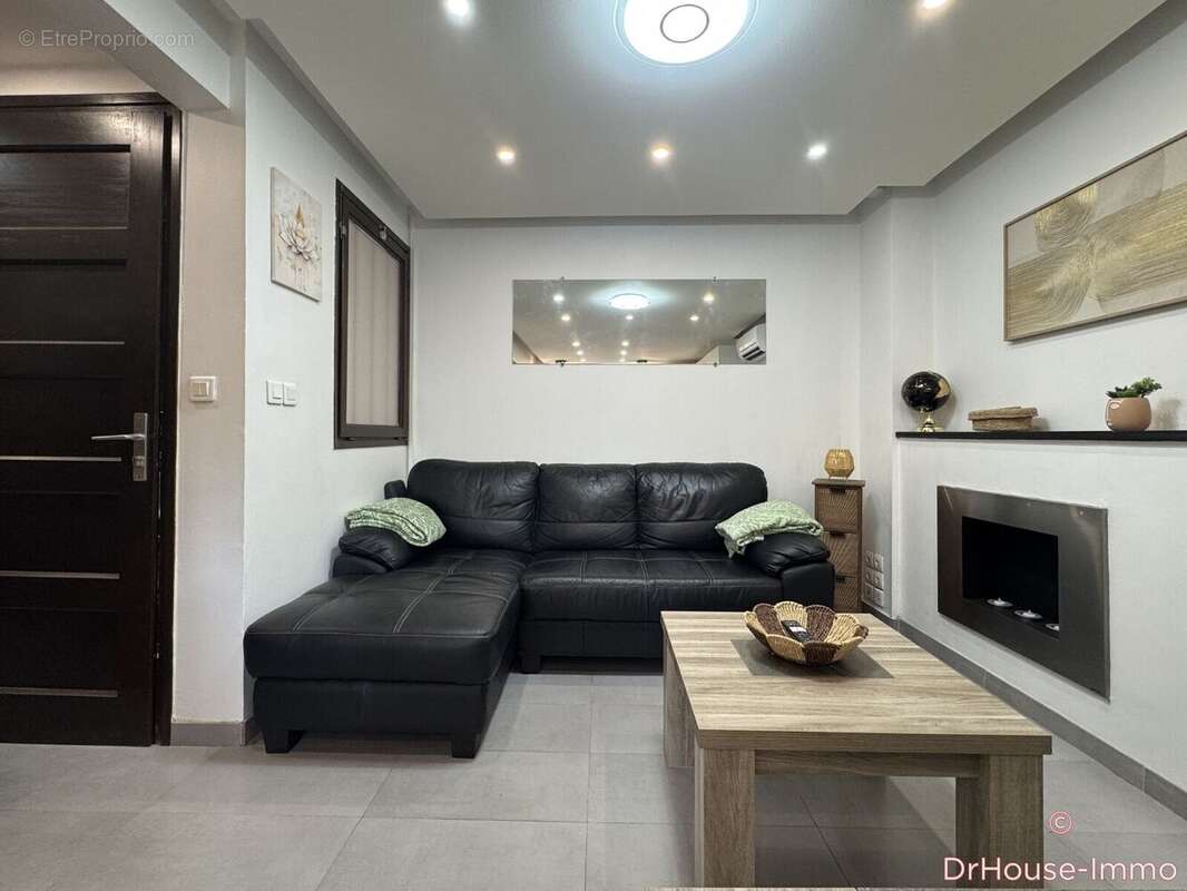 Appartement 42 m² à Agde  - photo 8