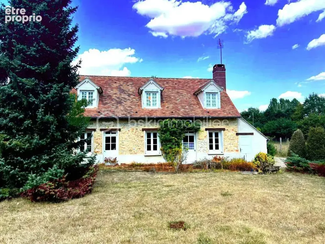 Charmante longère endroit privilégié – 4 chambres – terrain de 1 920 m² – fort potentiel - photo 2