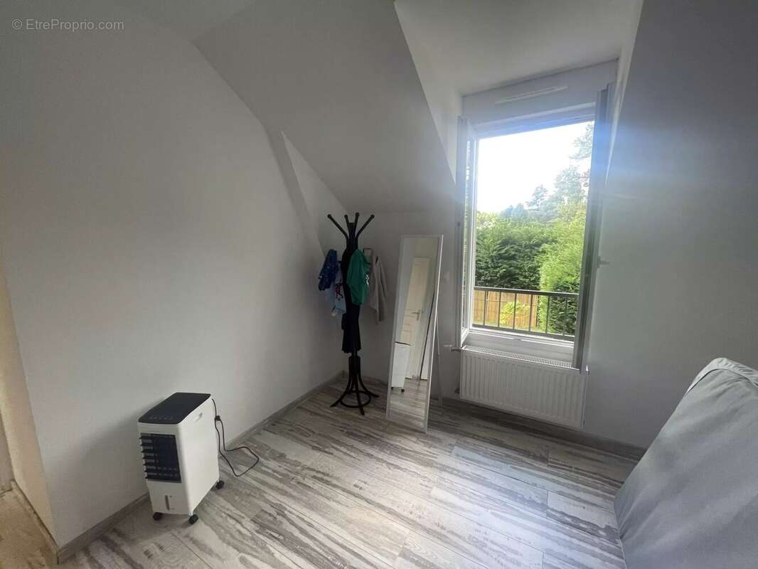 Maison à L'ETANG-LA-VILLE