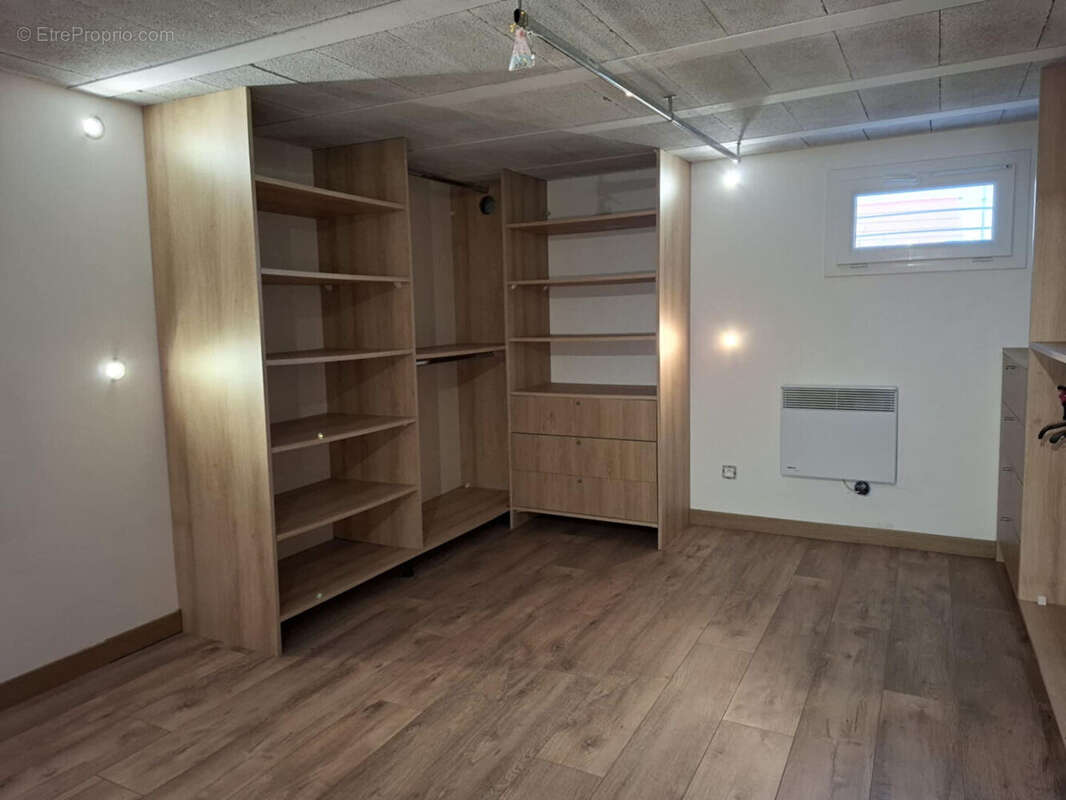 Maison à LES AVENIERES