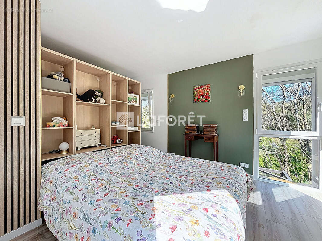 Maison à LAROQUE-DES-ALBERES