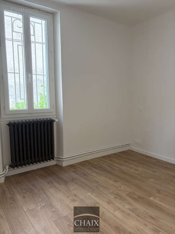 À vendre   Superbe T4 rénové en plein cœur d'Aubagne - photo 11