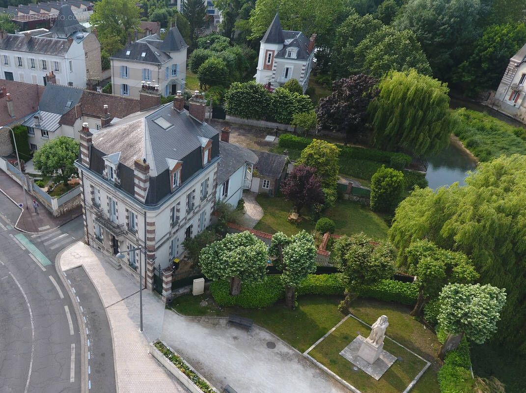Maison à MONTARGIS