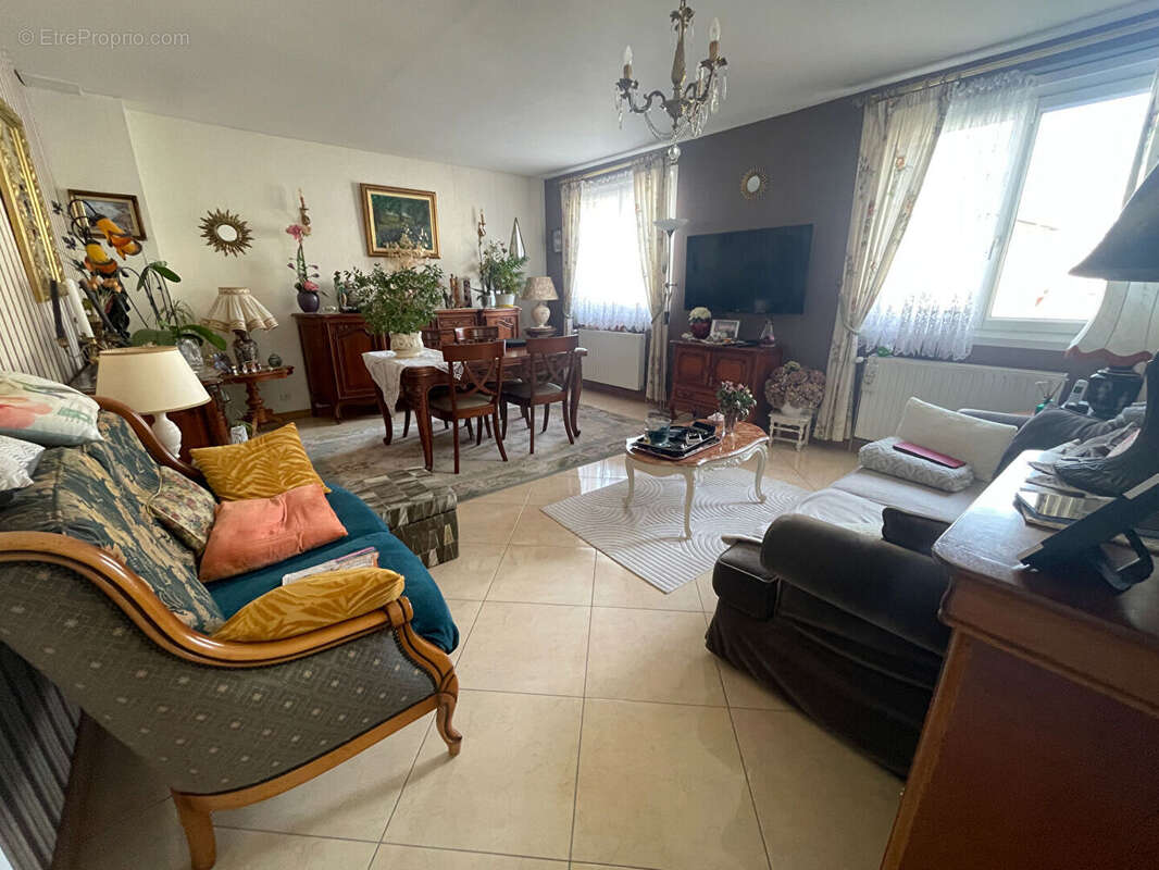 Maison à LONGEVILLE-EN-BARROIS