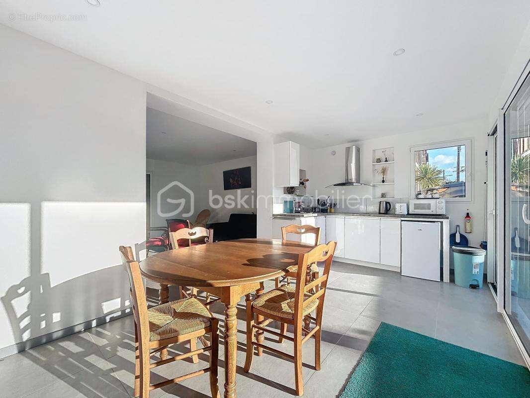 Maison à OUISTREHAM