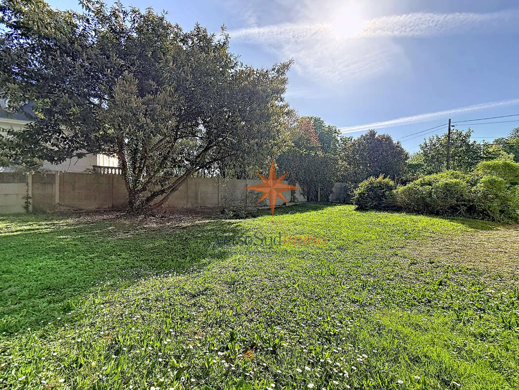 Terrain à GOURNAY-SUR-MARNE