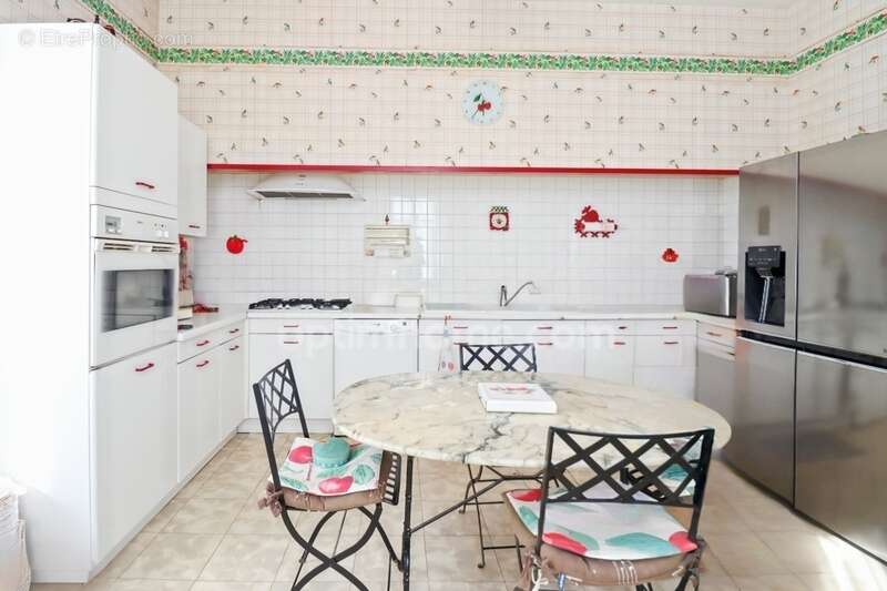 Maison à MAGNAC-LAVAL