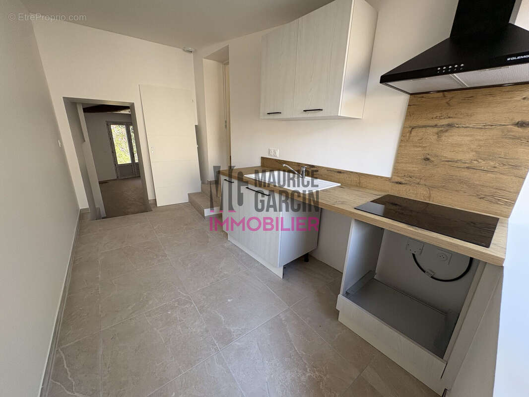 Appartement 56 m² à Vacqueyras  - photo 4