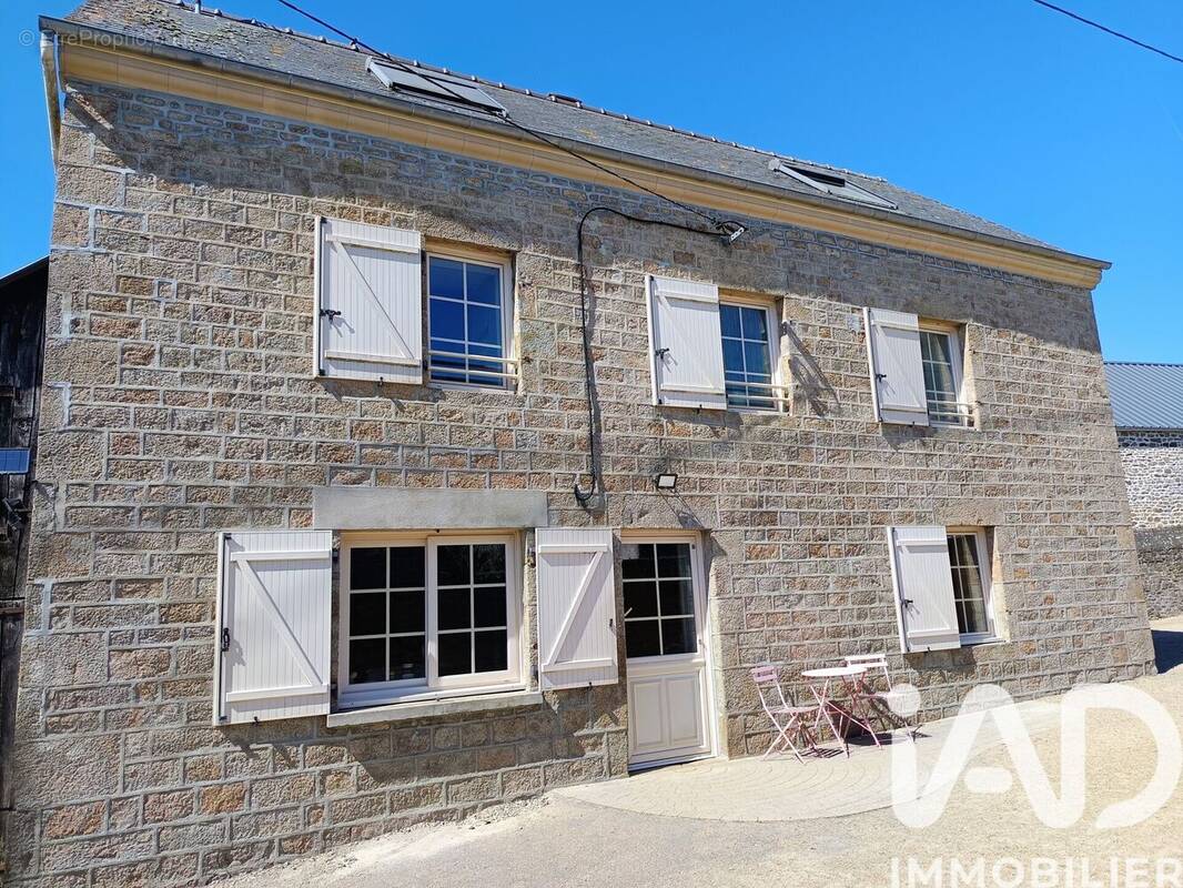 Photo 1 - Maison à SAINT-DENIS-DE-GASTINES
