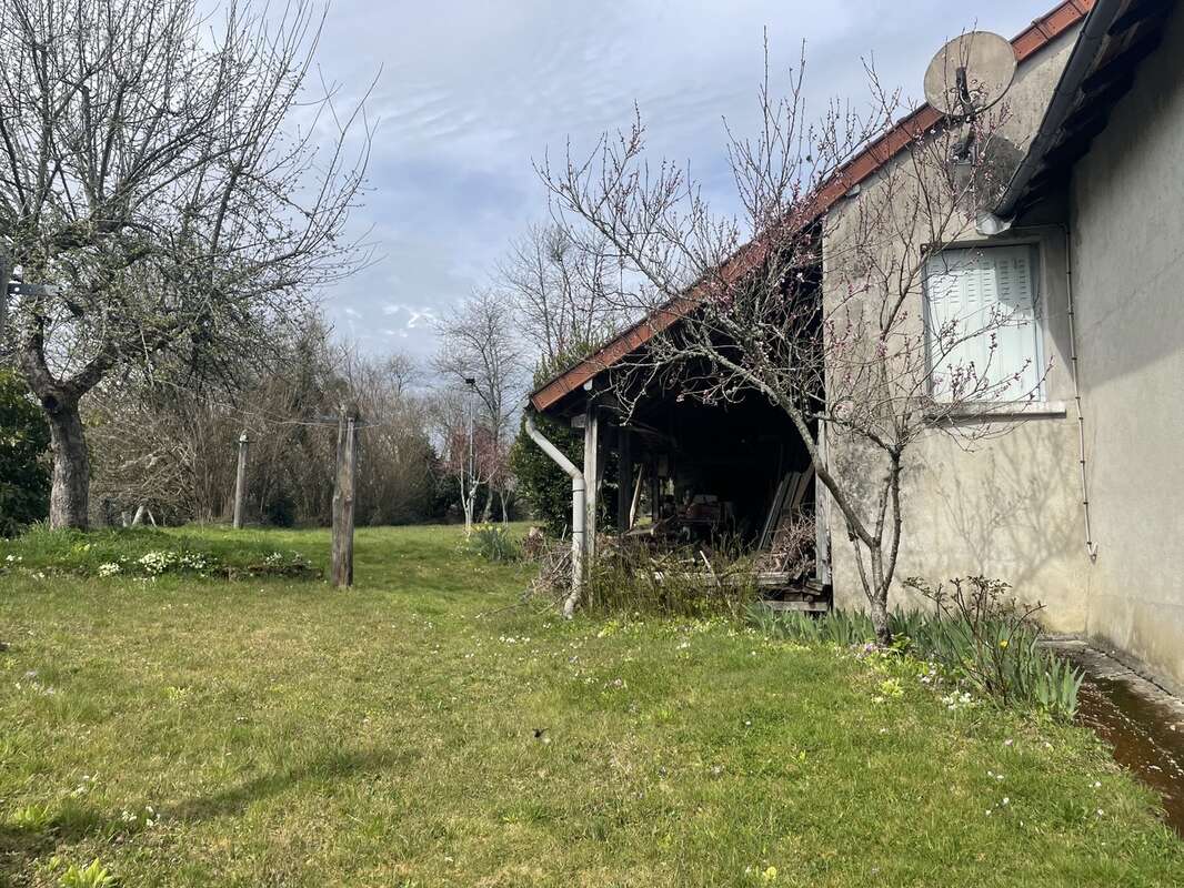 n°4 - Maison à SAINT-MARTIN-SAINTE-CATHERINE