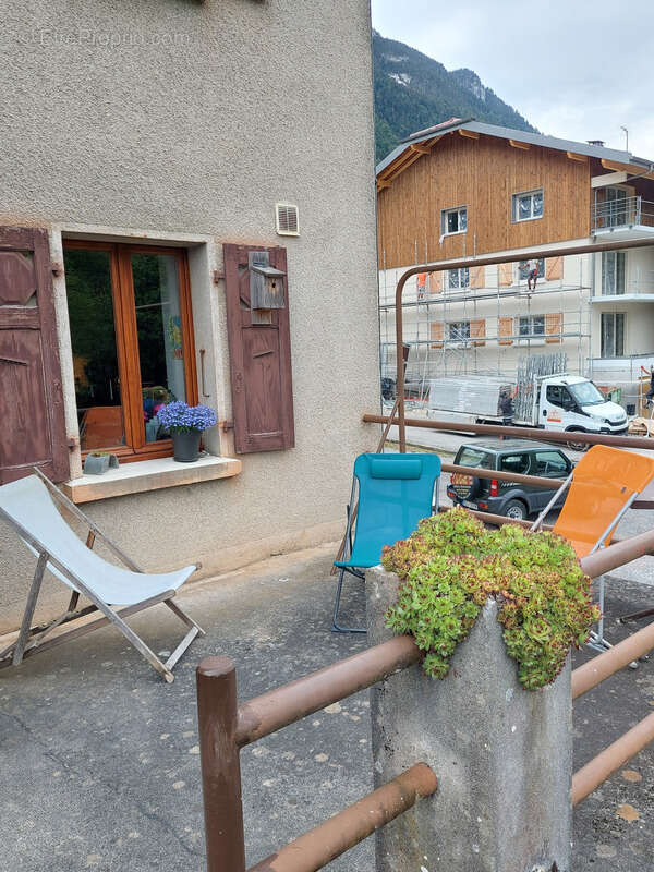 Commerce à LE PETIT-BORNAND-LES-GLIERES