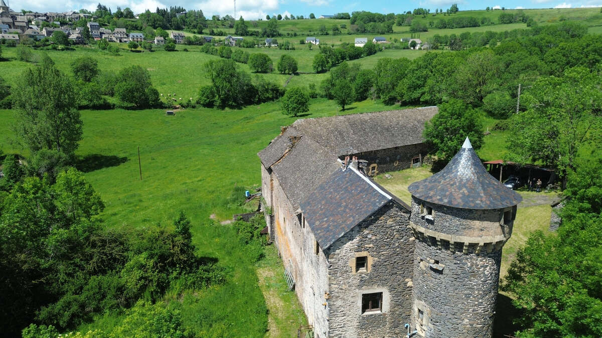 Maison à PRADES-D&#039;AUBRAC