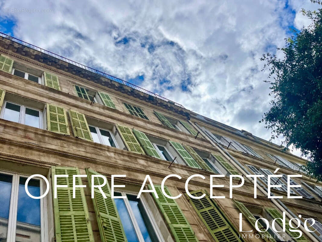 Appartement à MARSEILLE-7E