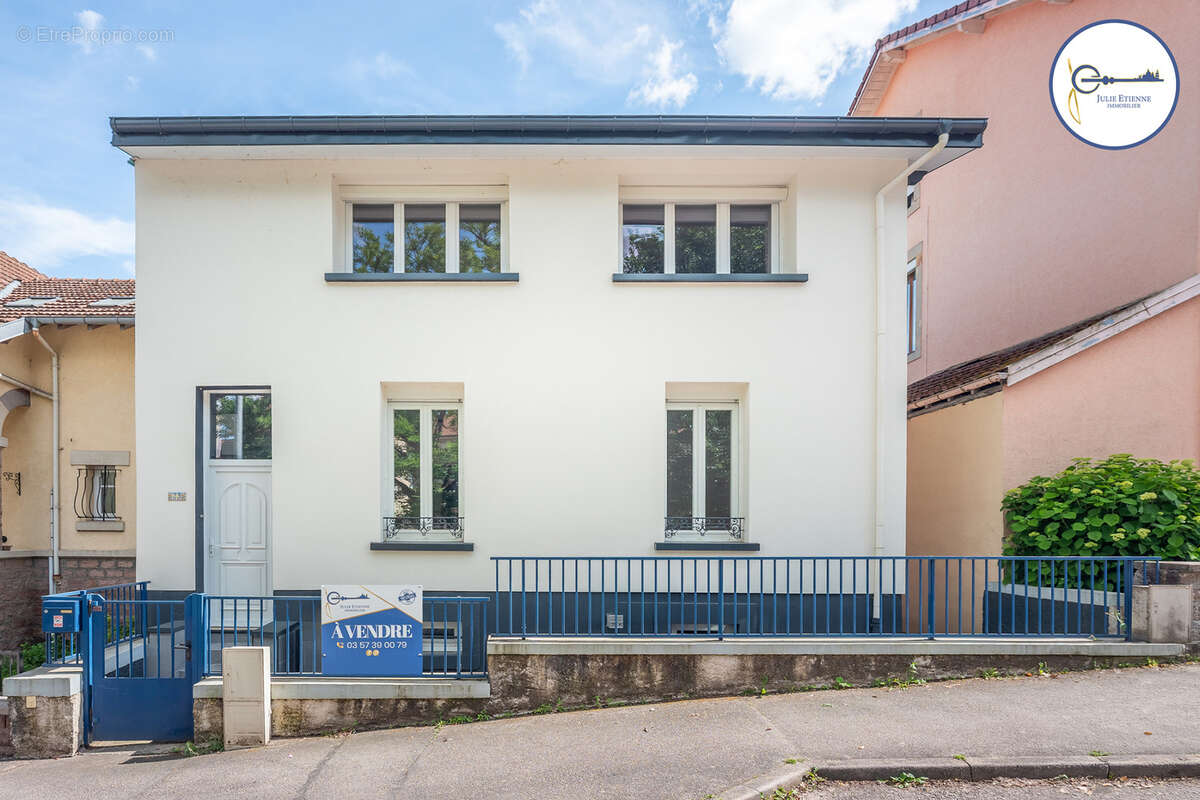 Maison à EPINAL