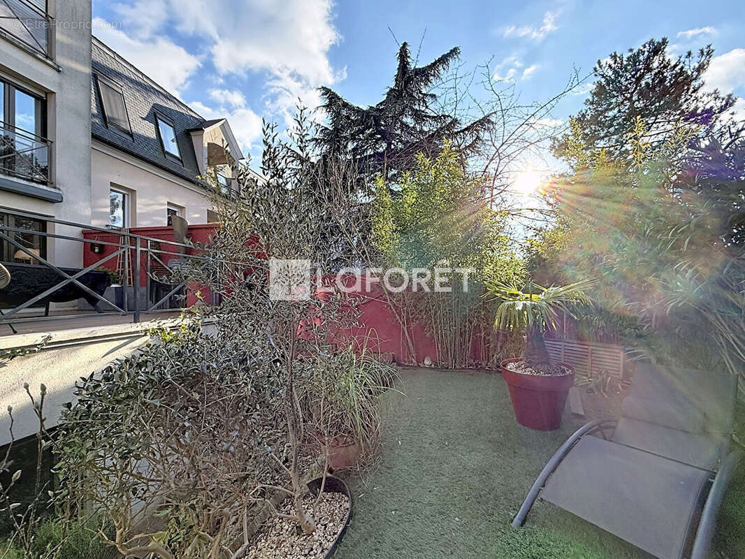 Appartement à CROISSY-SUR-SEINE