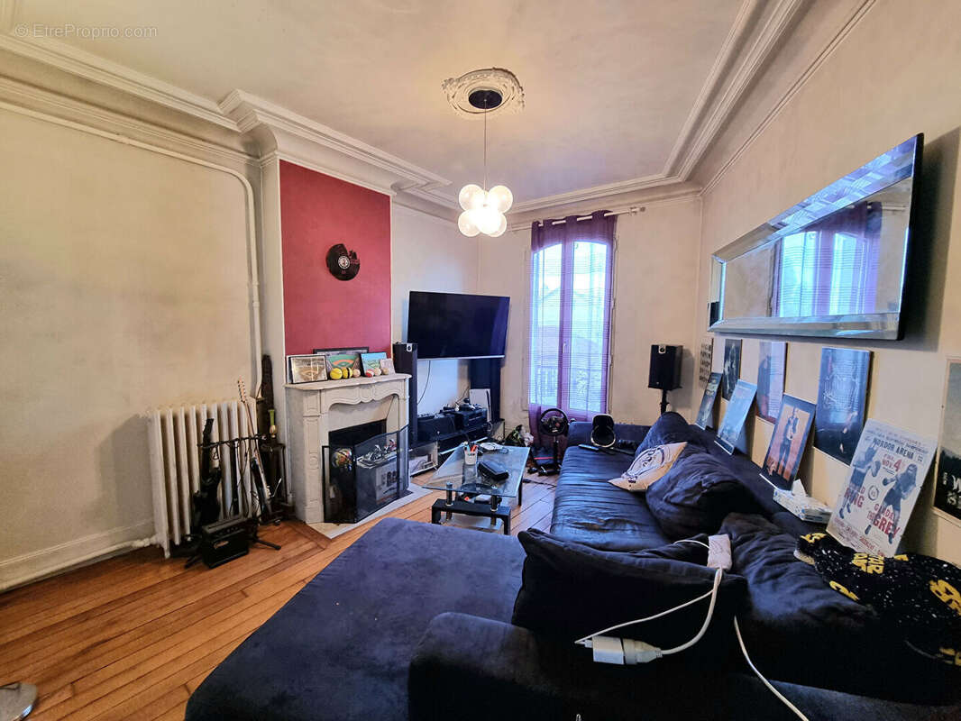 Appartement à VILLEMOMBLE