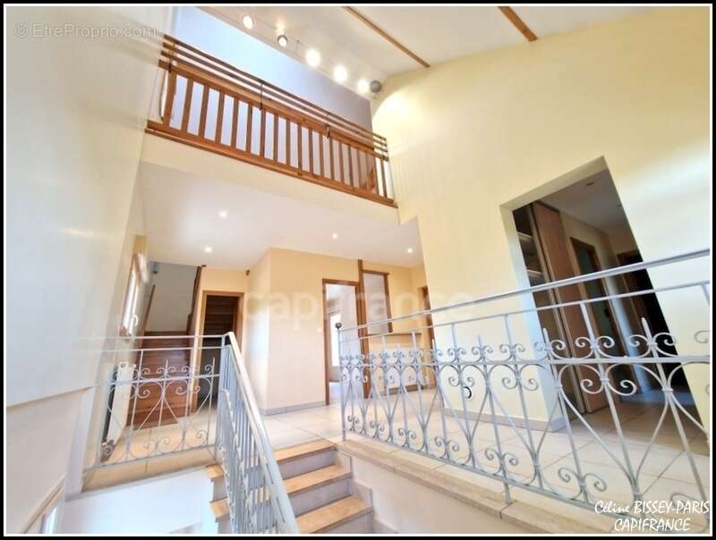 Maison à AUXERRE