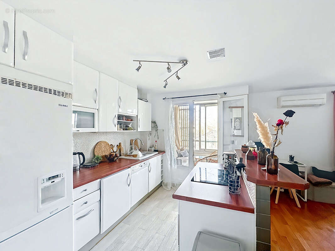 Appartement à MARSEILLE-13E