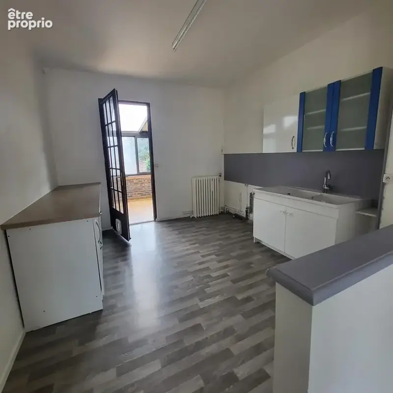 Maison 6 pièces 153 m² à vendre à Etrepagny (27150) - photo 7