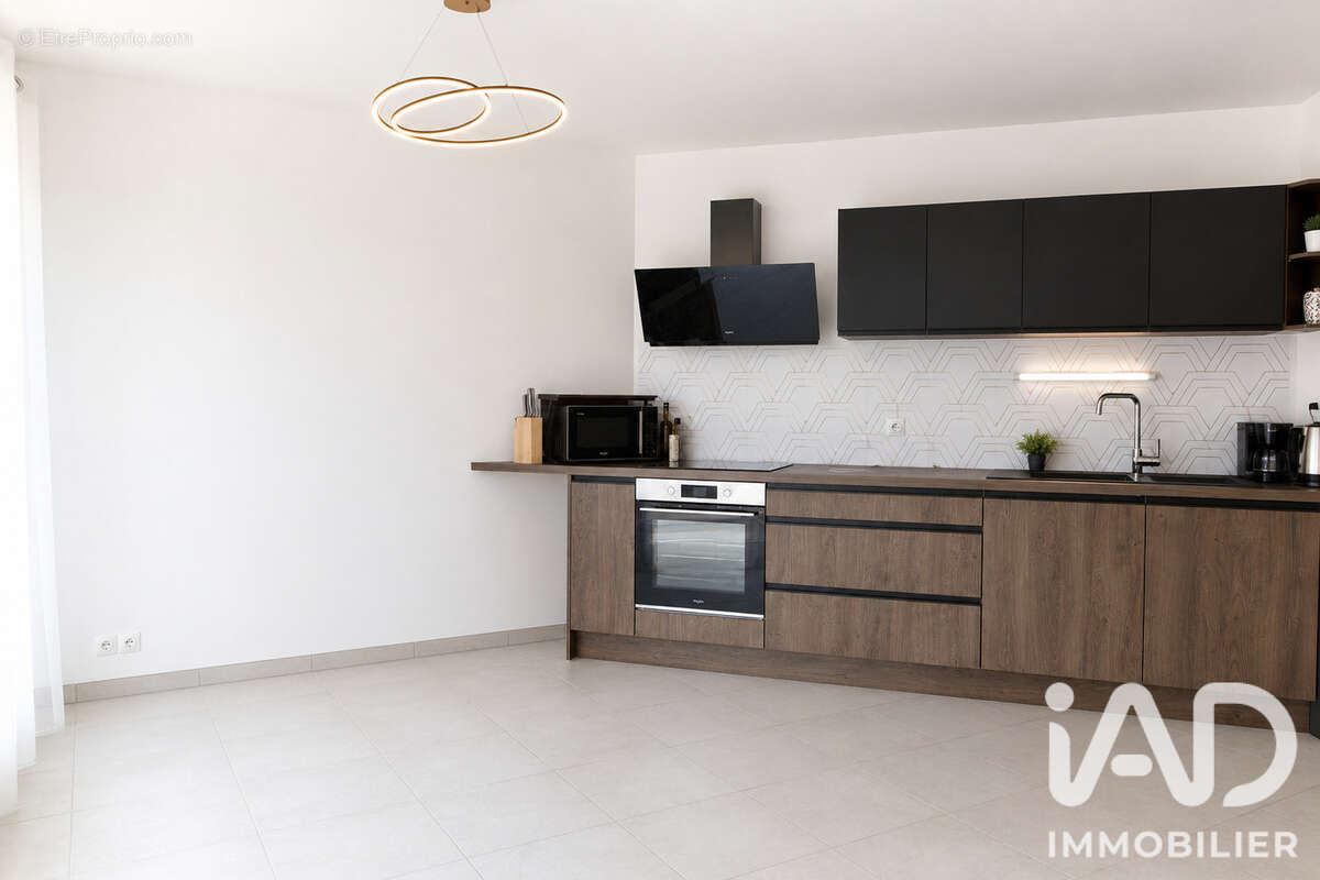 Appartement 47 m² à Le Puy-Sainte-Reparade  - photo 5