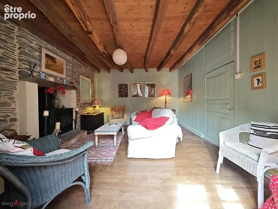 Longère au coeur de la nature sur 12 300 m² - photo 10