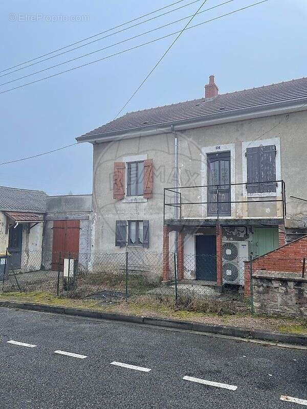 Maison à MONTCEAU-LES-MINES
