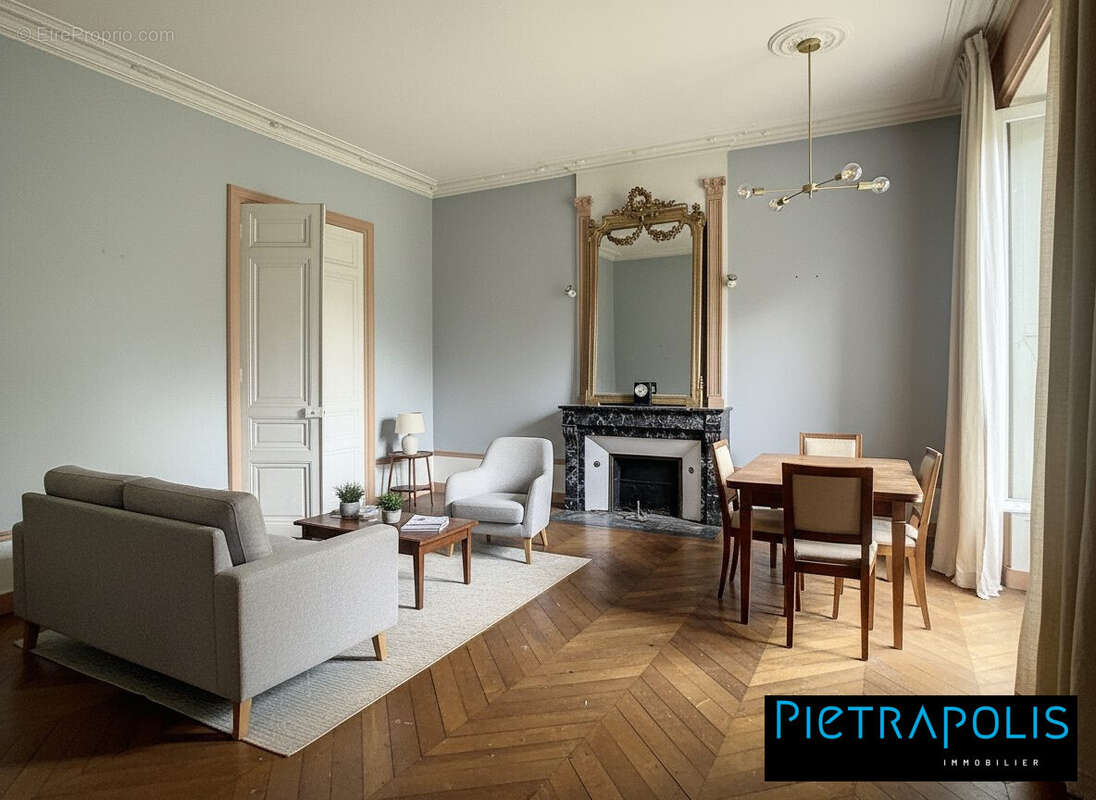 projection - Appartement à SAINT-GEORGES-DE-RENEINS