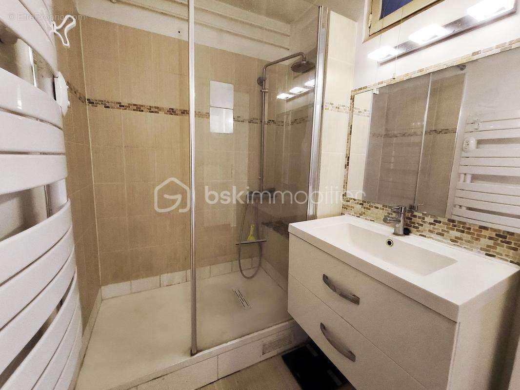 Appartement à ASNIERES-SUR-SEINE