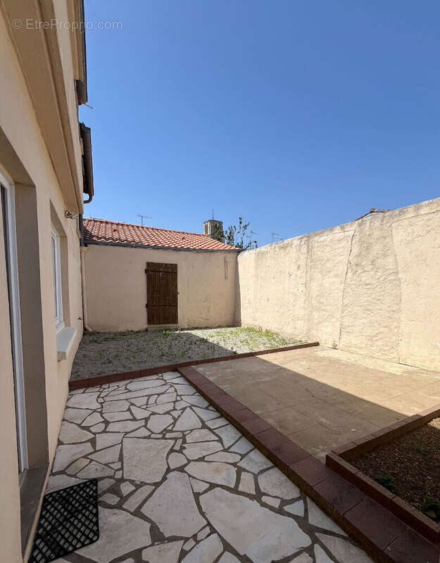 Maison La Chaussaire 6 pièce(s) 145 m2, 3 chambres, bureau, cour-jardin - photo 8