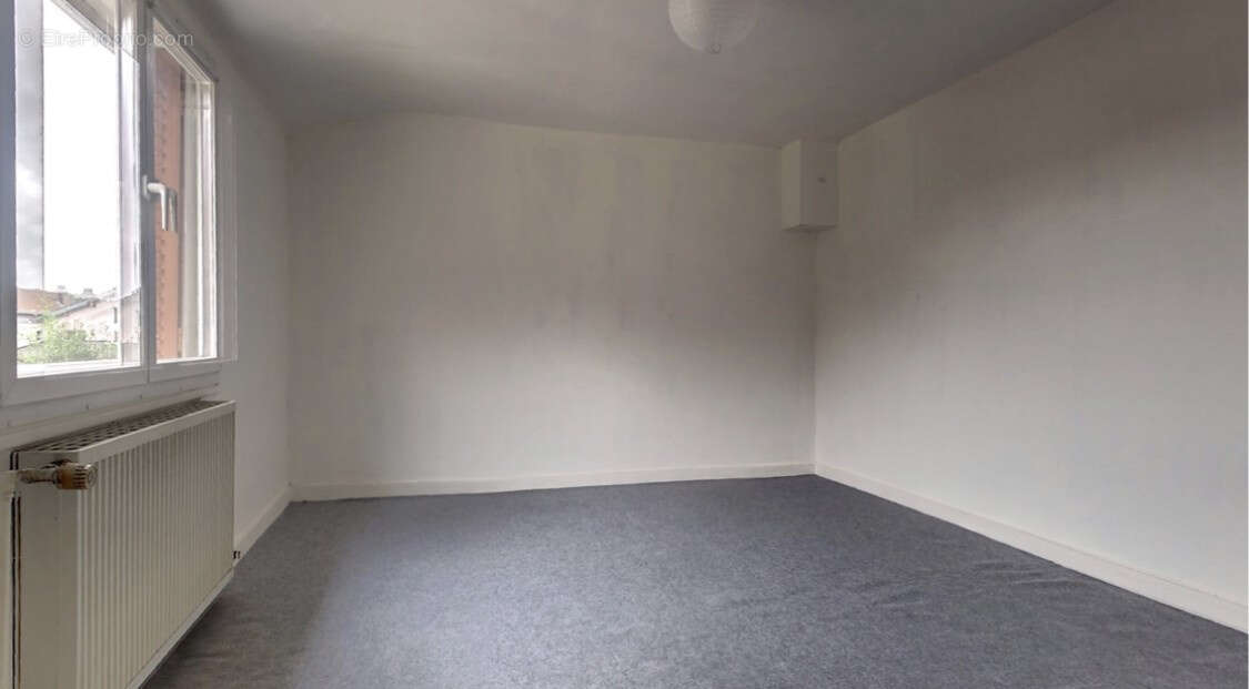 Maison à SAINTE-SAVINE