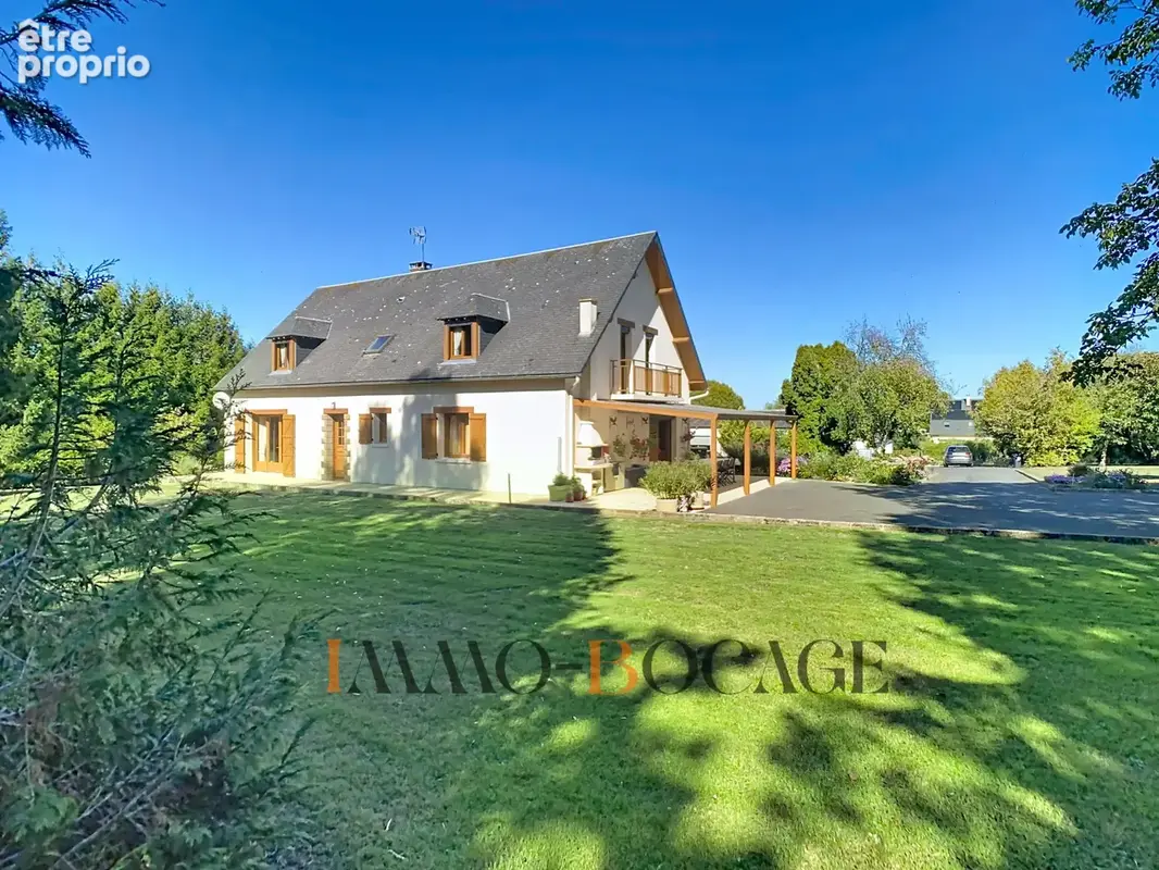 Vastes maison et dépendance sur 9000 m2 de terrain ! - photo 4