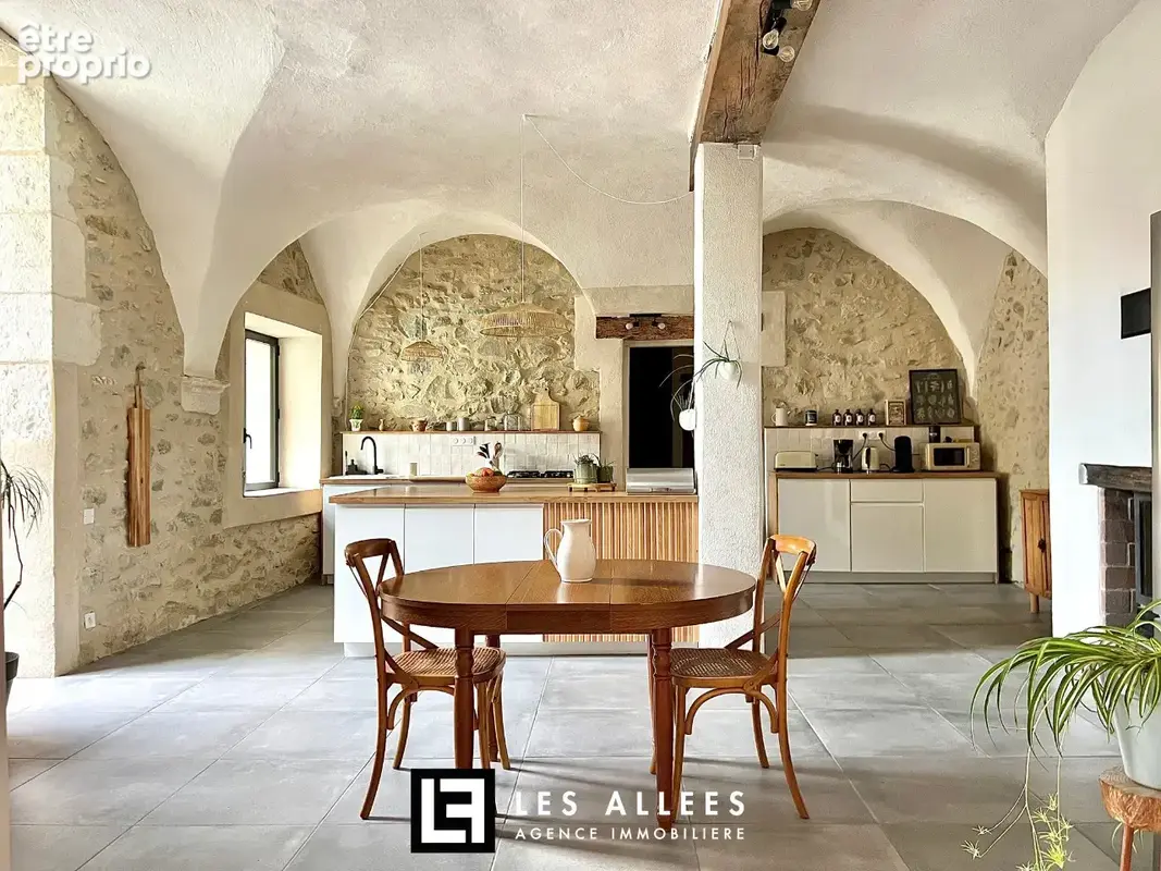 Maison 15 pièces 460 m² à vendre à La Begude-De-Mazenc (26160) - photo 8