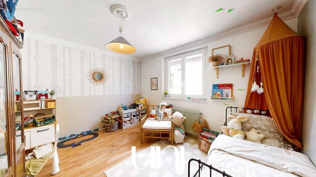 Maison 5 pièces 160 m² en pierre - photo 14