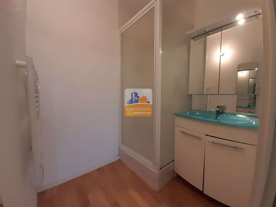 Appartement à BOUGUENAIS