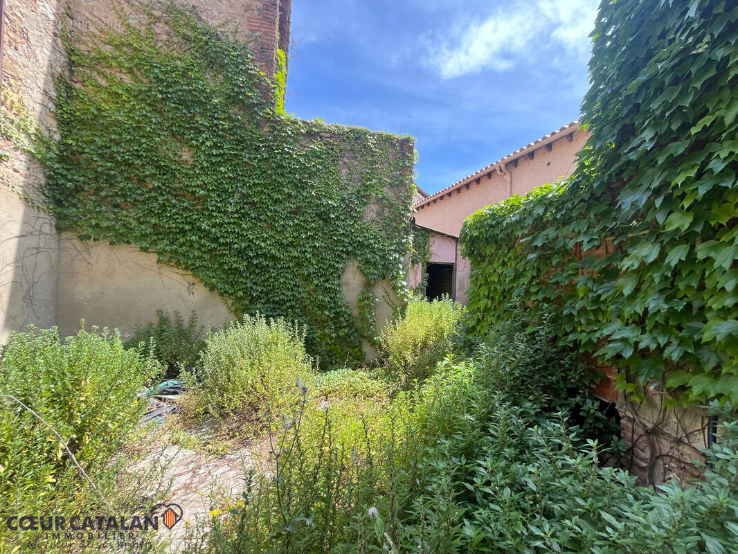 Appartement à THUIR