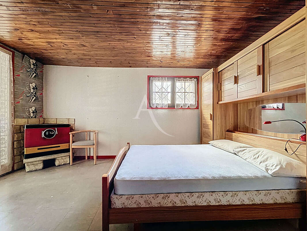 Maison à CASTELGINEST