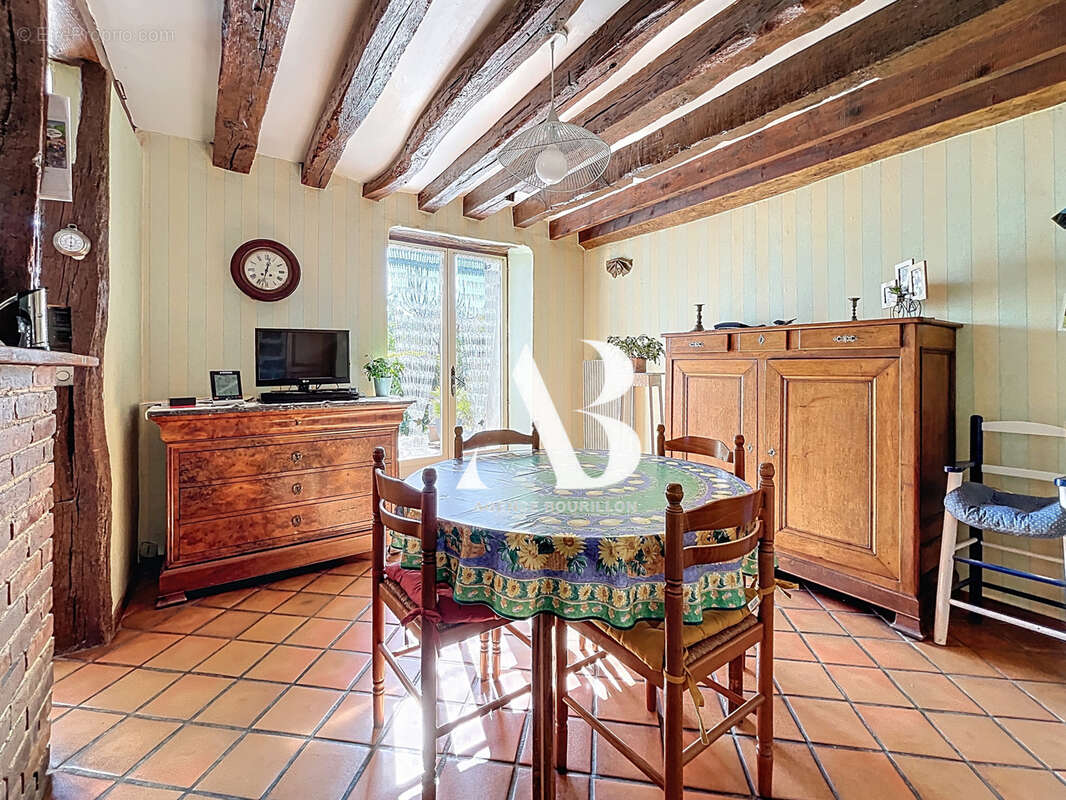 Maison à BREAU