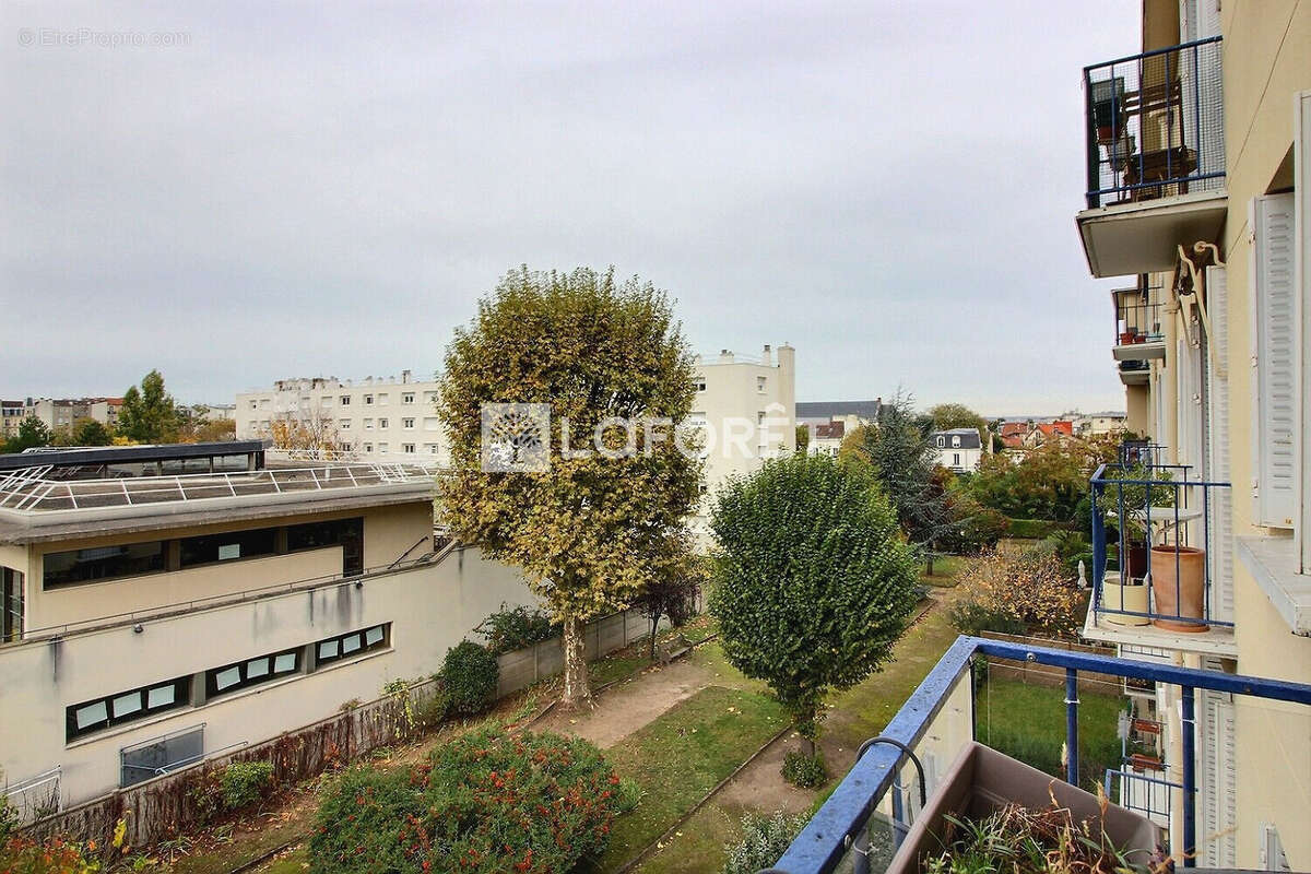 Appartement à BOIS-COLOMBES