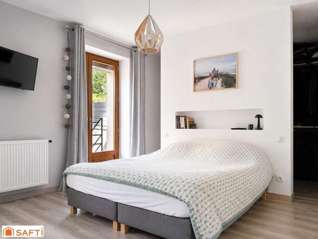 Maison 116 m² à Passins  - photo 6