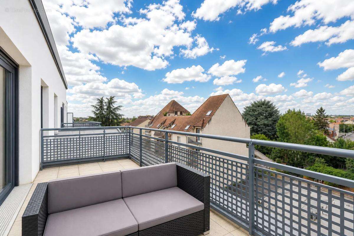 Appartement T3 lumineux avec terrasse à Villepinte - photo 9