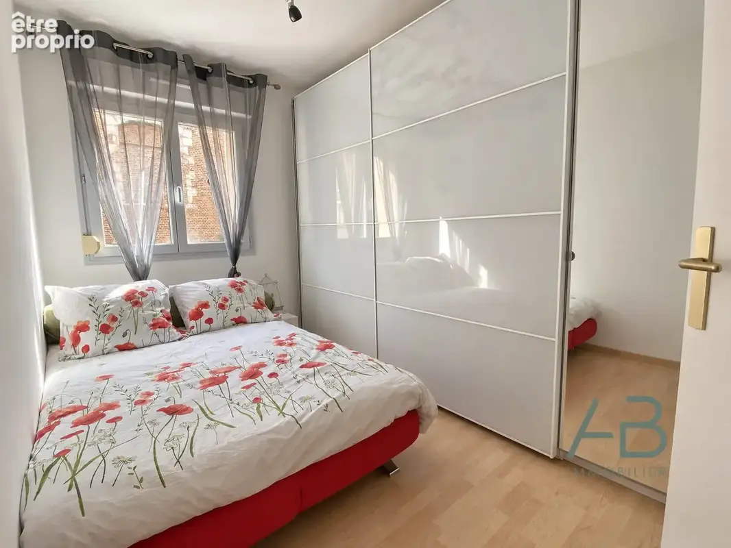 Appartement 5 pièces 96 m² à vendre à Lille (59000) - photo 9