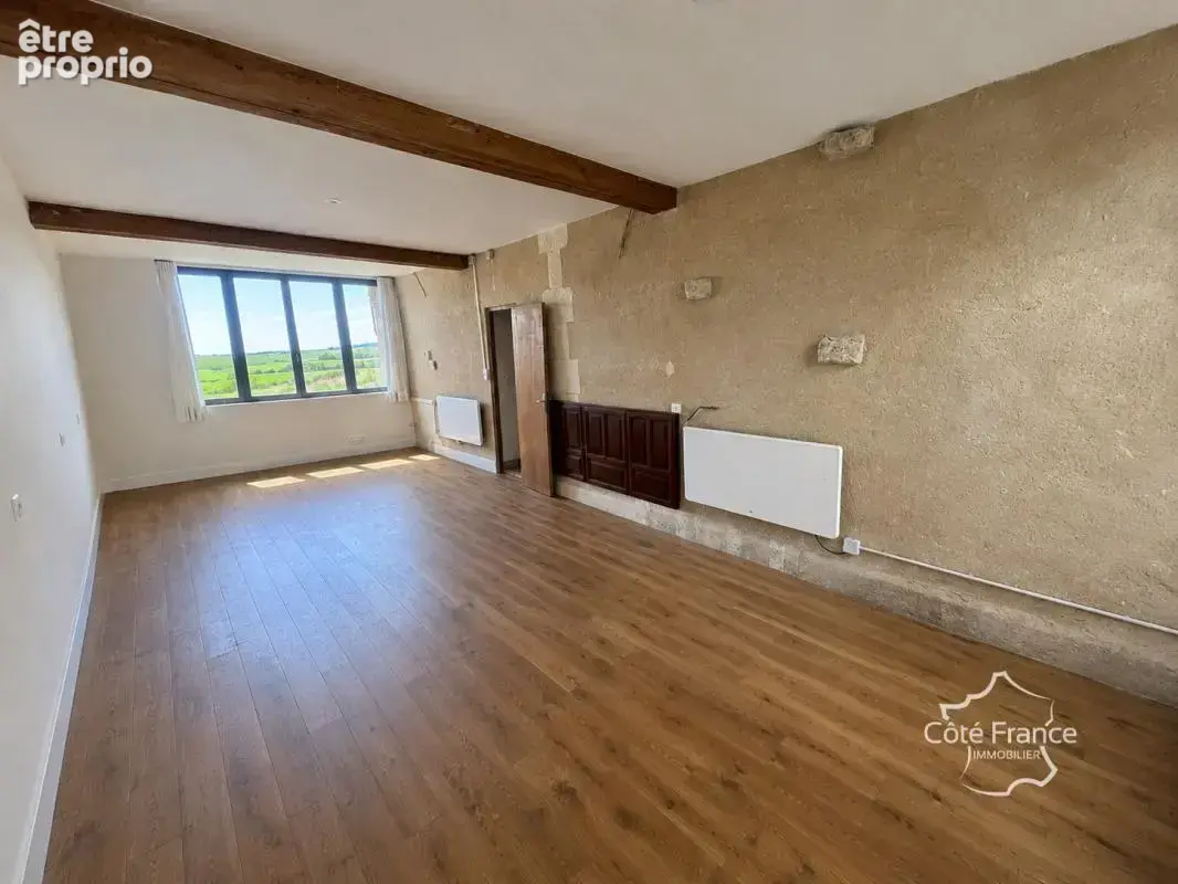 Charmante longère de 160 m2 habitables avec dépendances et j - photo 7
