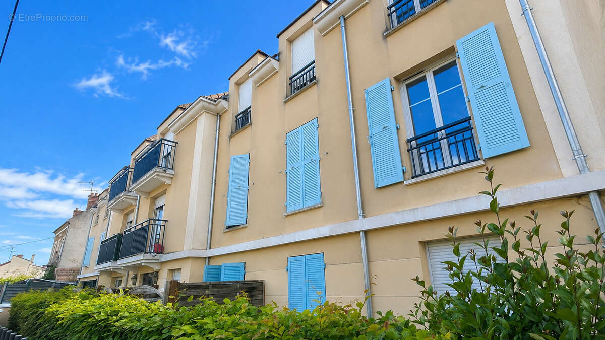 Appartement à MANTES-LA-JOLIE