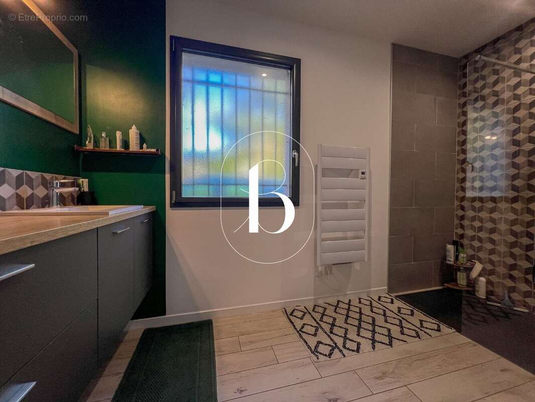 Maison à SAINT-ALBAN-AURIOLLES