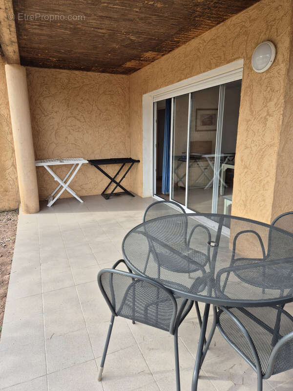 Maison à PUGET-SUR-ARGENS