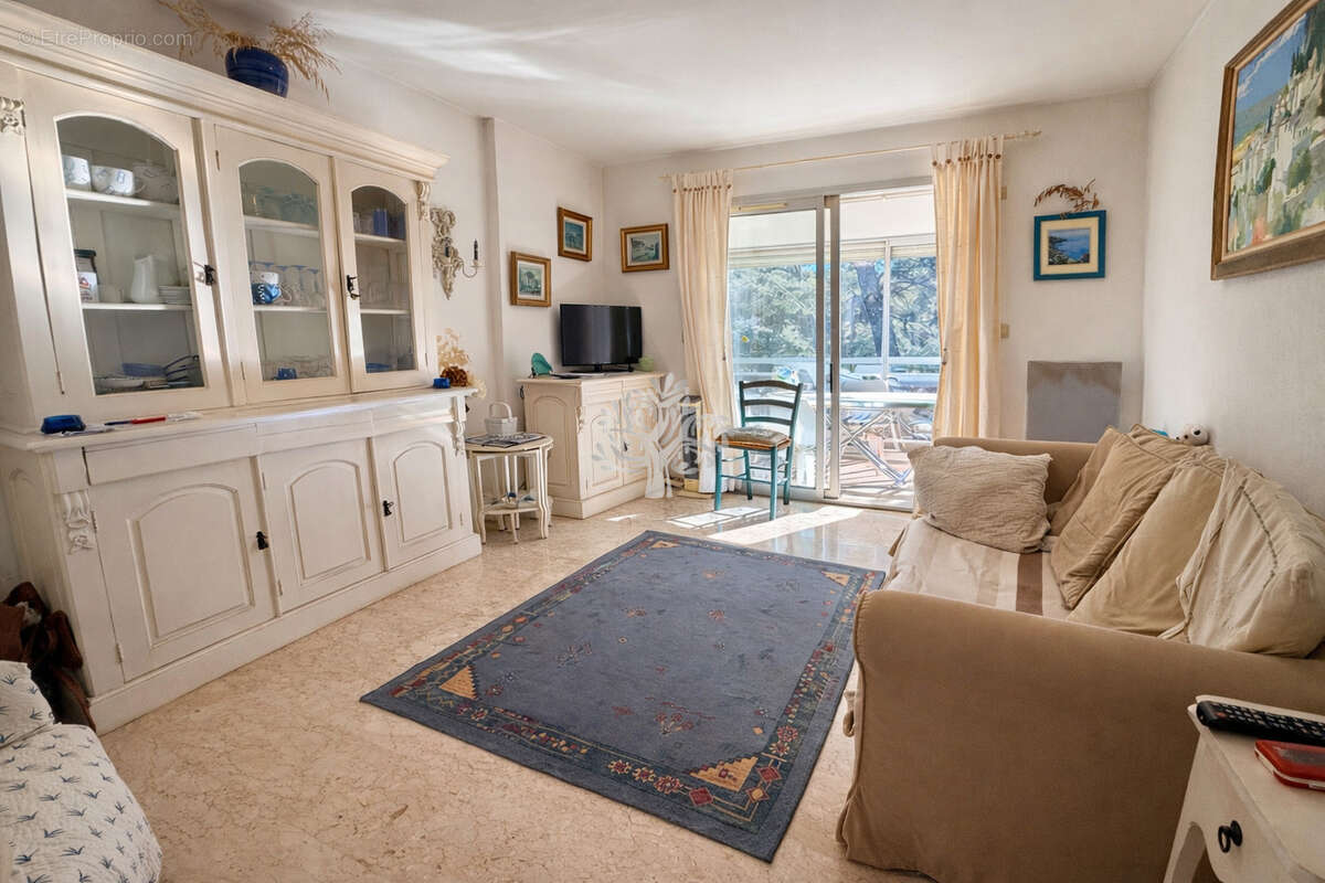 Appartement à SANARY-SUR-MER