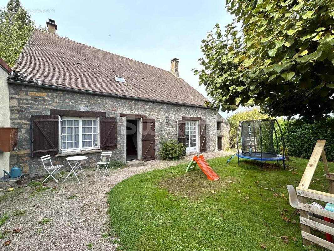 Maison à SAINT-BRANCHER