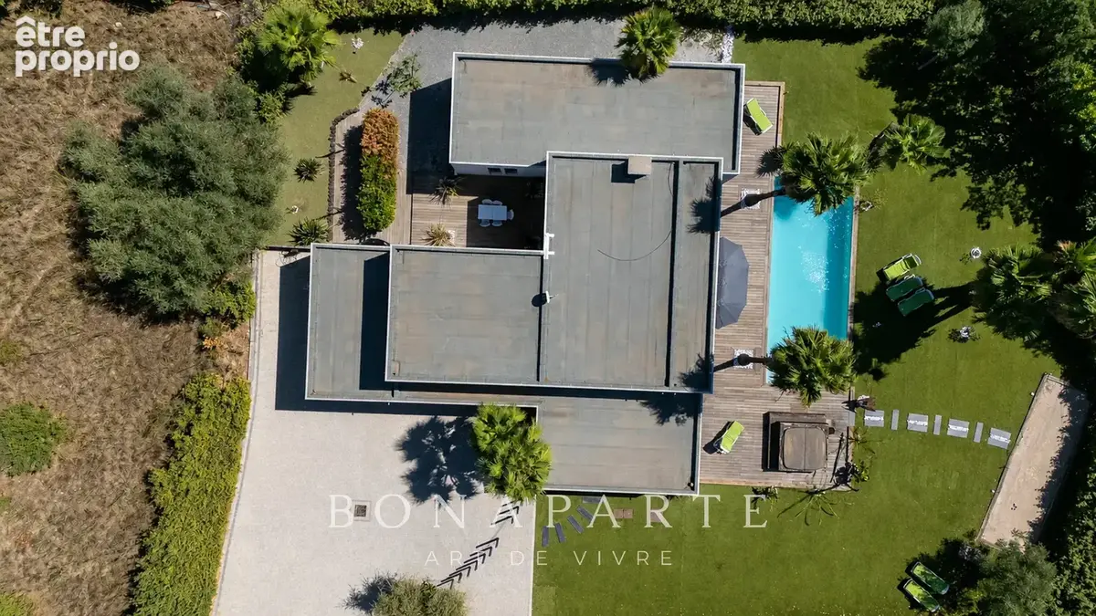 Proche sainte maxime - spacieuse villa contemporaine de 4 chambres - photo 22